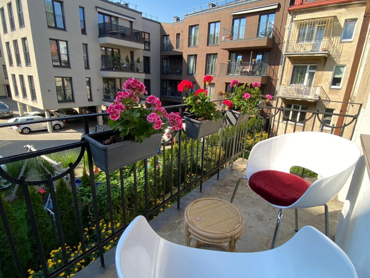Spacious Old Town Apt, 3 Private Rooms, Sleeps 5-6 Κάουνας Εξωτερικό φωτογραφία